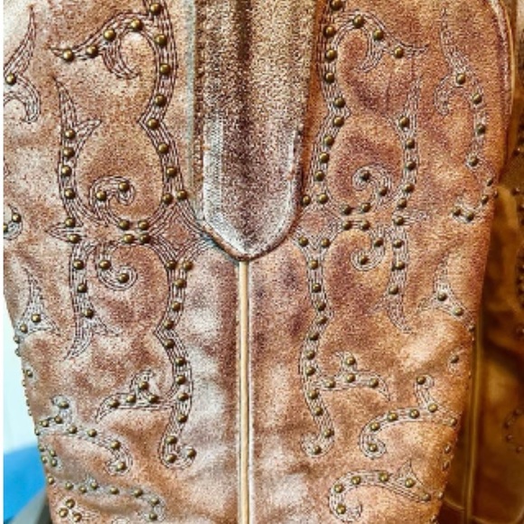 J.B. Dillon Women's tan embroidered and studded cowboy boots - Picture 3 of 5